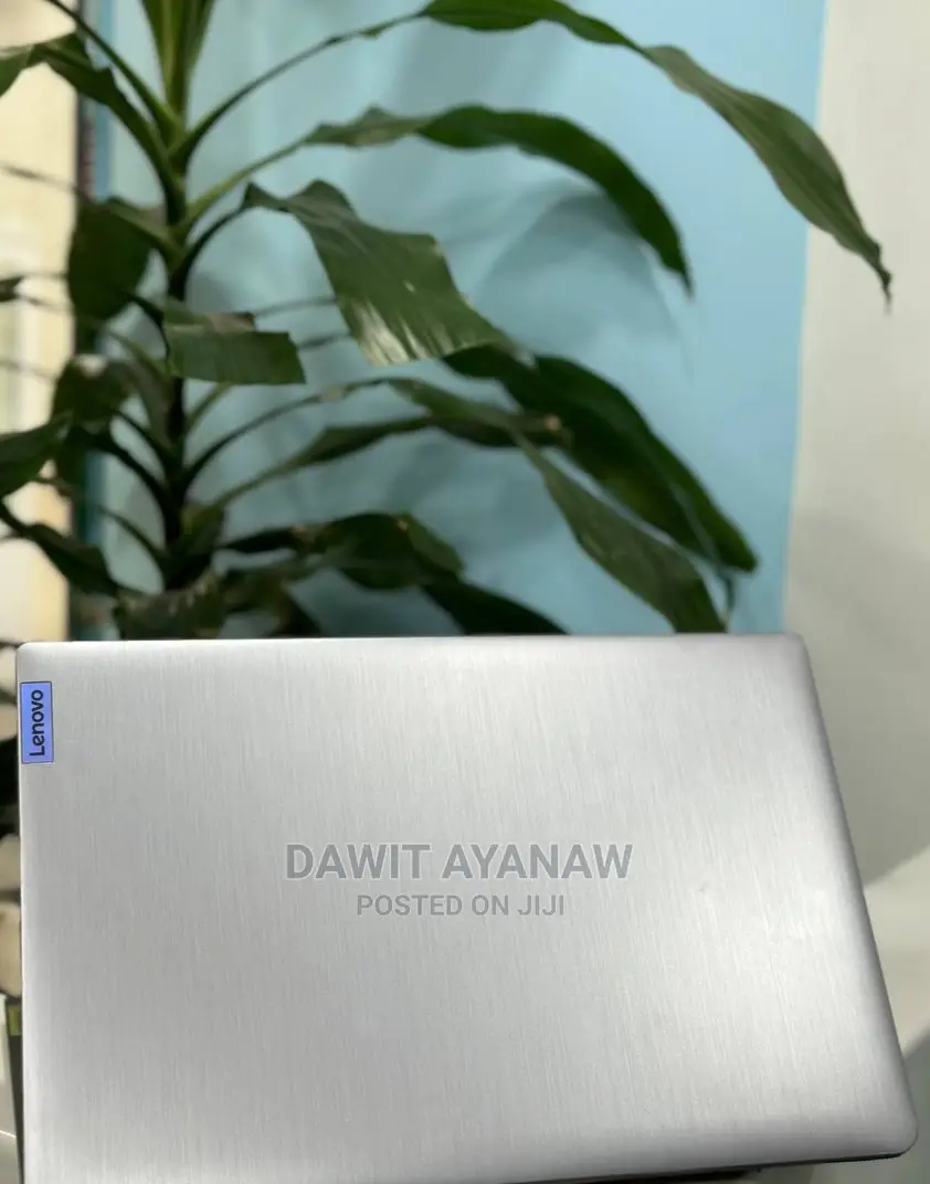 New Laptop Lenovo Ideapad 3 8GB Intel Core I5 SSD 512GB