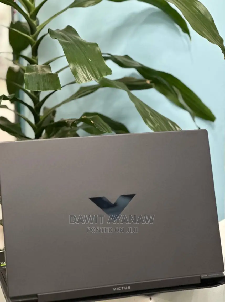 New Laptop HP Victus 16 16GB AMD Ryzen 5 SSD 512GB