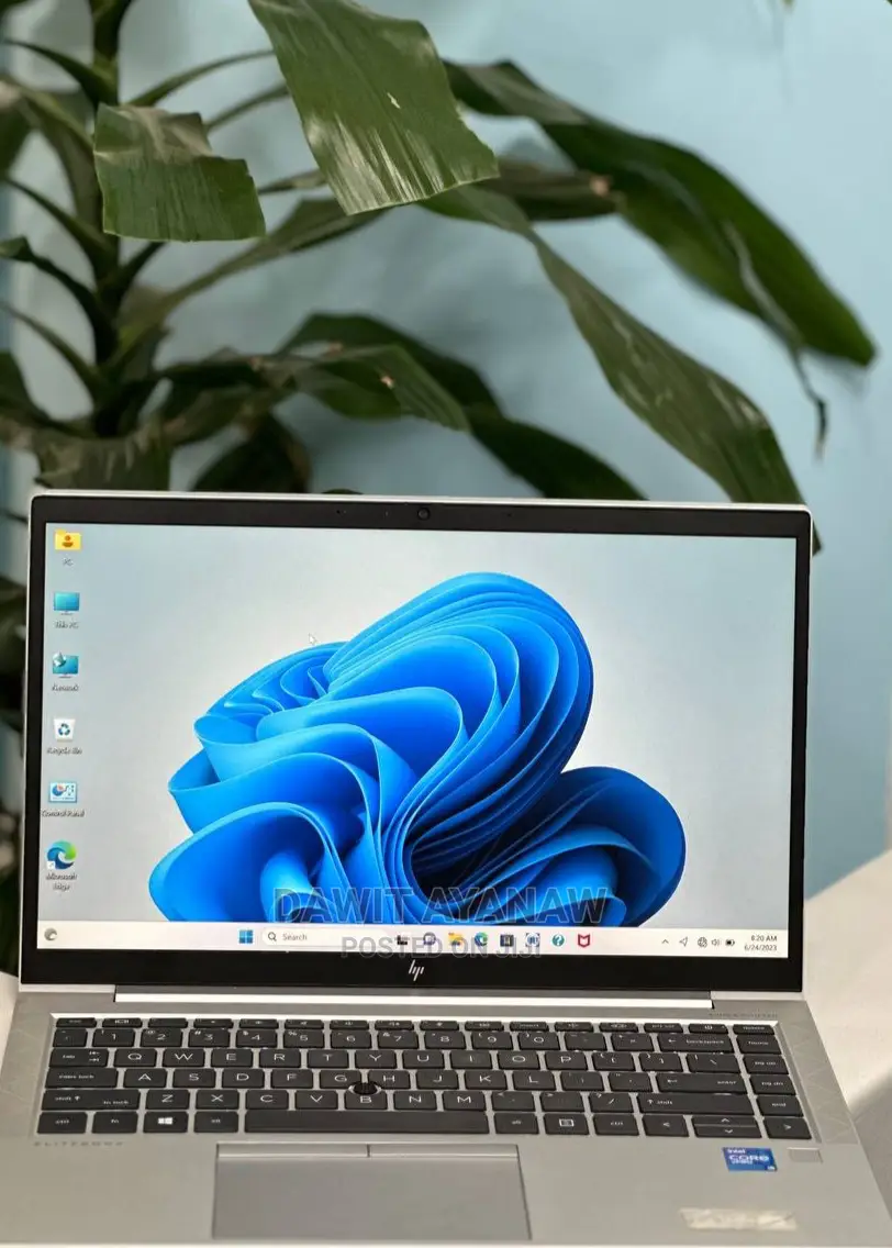 New Laptop HP EliteBook 840 G8 8GB Intel Core I5 SSD 256GB