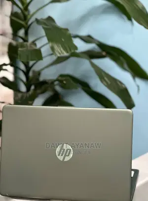 New Laptop HP Stream Notebook 8GB Intel Core I5 SSD 256GB