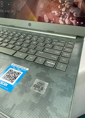 New Laptop HP Stream Notebook 8GB Intel Core I5 SSD 256GB