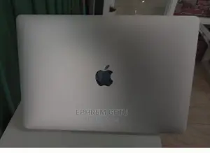 New Laptop Apple MacBook Air 2020 M1 8GB Apple M1 SSD 256GB