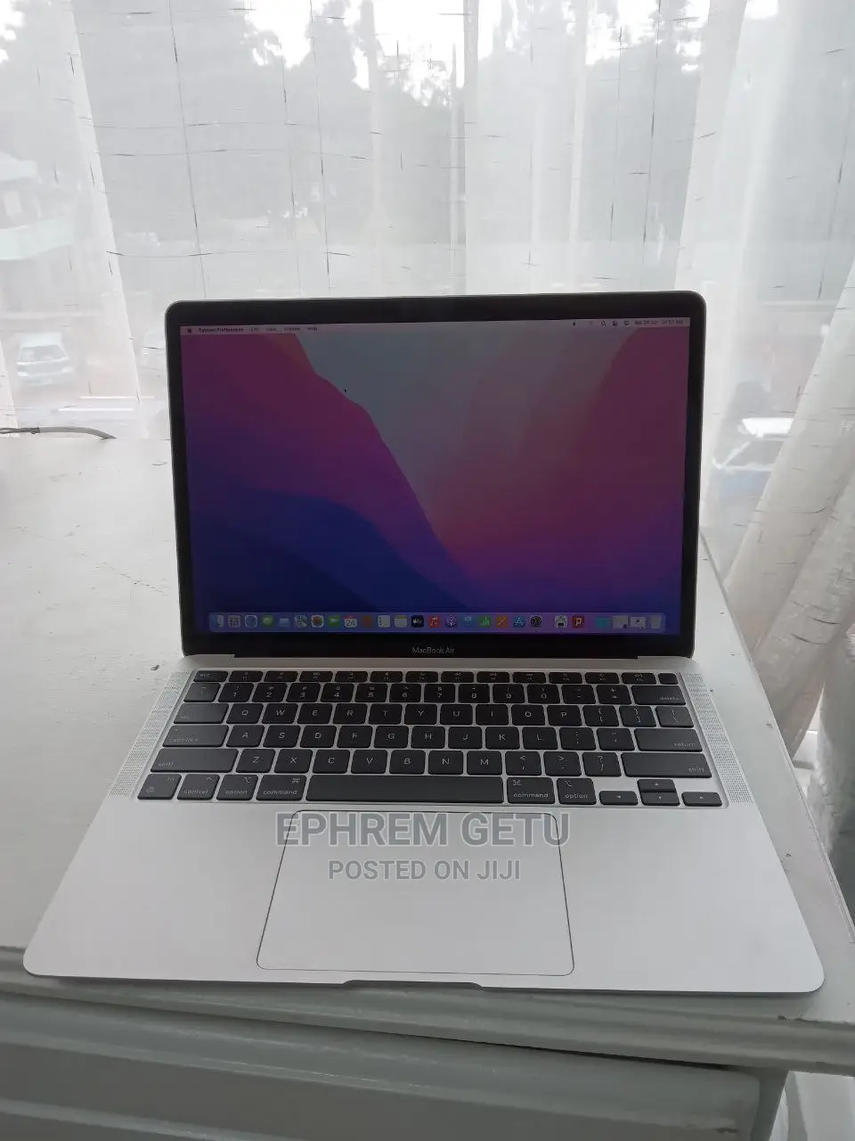 New Laptop Apple MacBook Air 2020 M1 8GB Apple M1 SSD 256GB