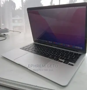New Laptop Apple MacBook Air 2020 M1 8GB Apple M1 SSD 256GB