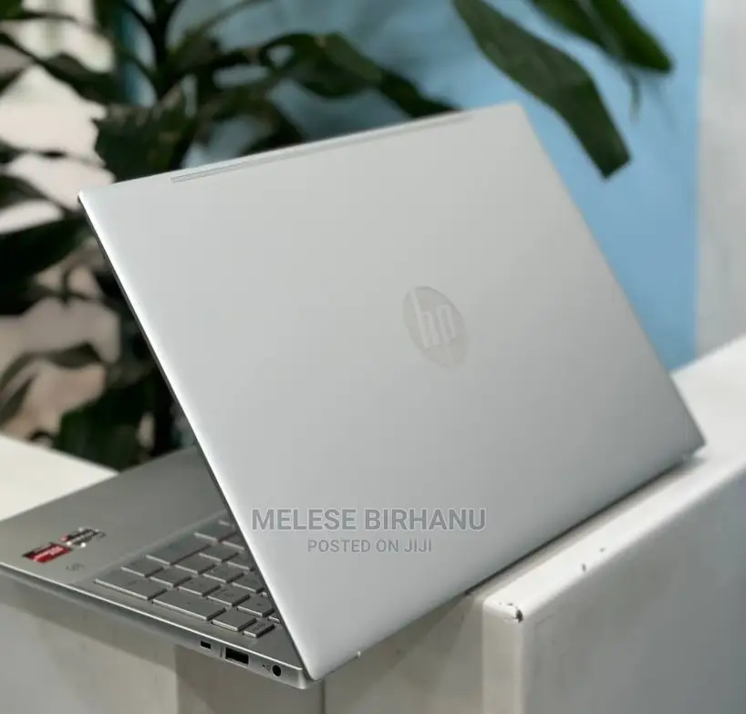 New Laptop HP Pavilion 15 8GB AMD Ryzen 5 SSD 512GB