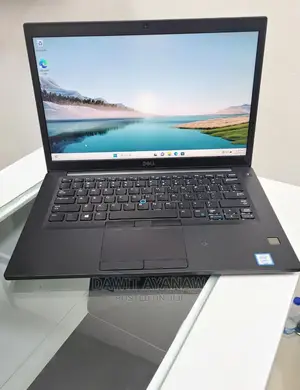 New Laptop Dell Latitude 7390 8GB Intel Core I7 SSD 512GB