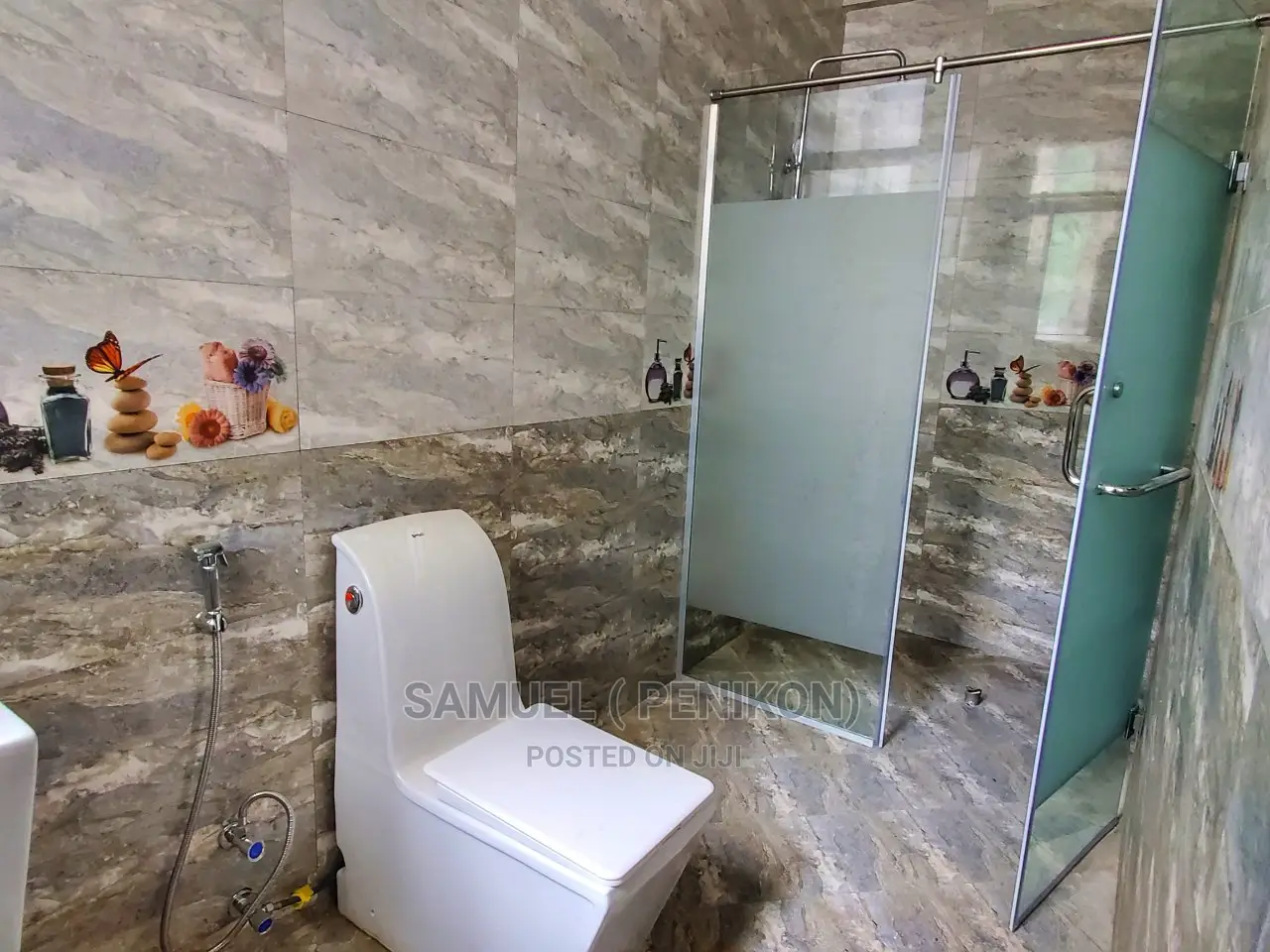 4bdrm Apartment in Luxury Apartment, Bole for sale