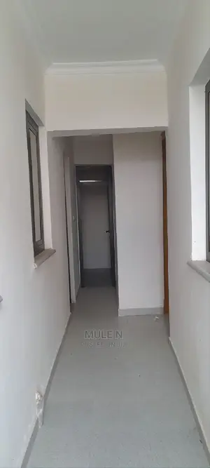 Furnished 6bdrm Villa in ሠሚት አካባቢይ, Bole for sale