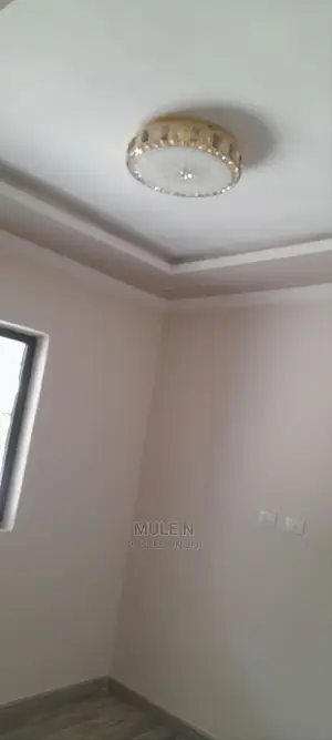 Furnished 6bdrm Villa in ሠሚት አካባቢይ, Bole for sale