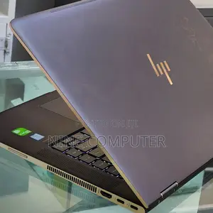 Photo - Laptop HP Spectre 16GB Intel Core I7 SSD 512GB