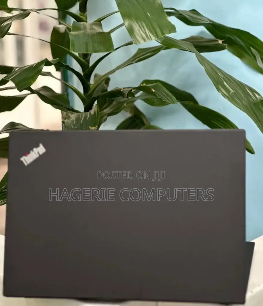 New Laptop Lenovo Thinkpad T490s 16GB Intel Core I5 SSD 256GB