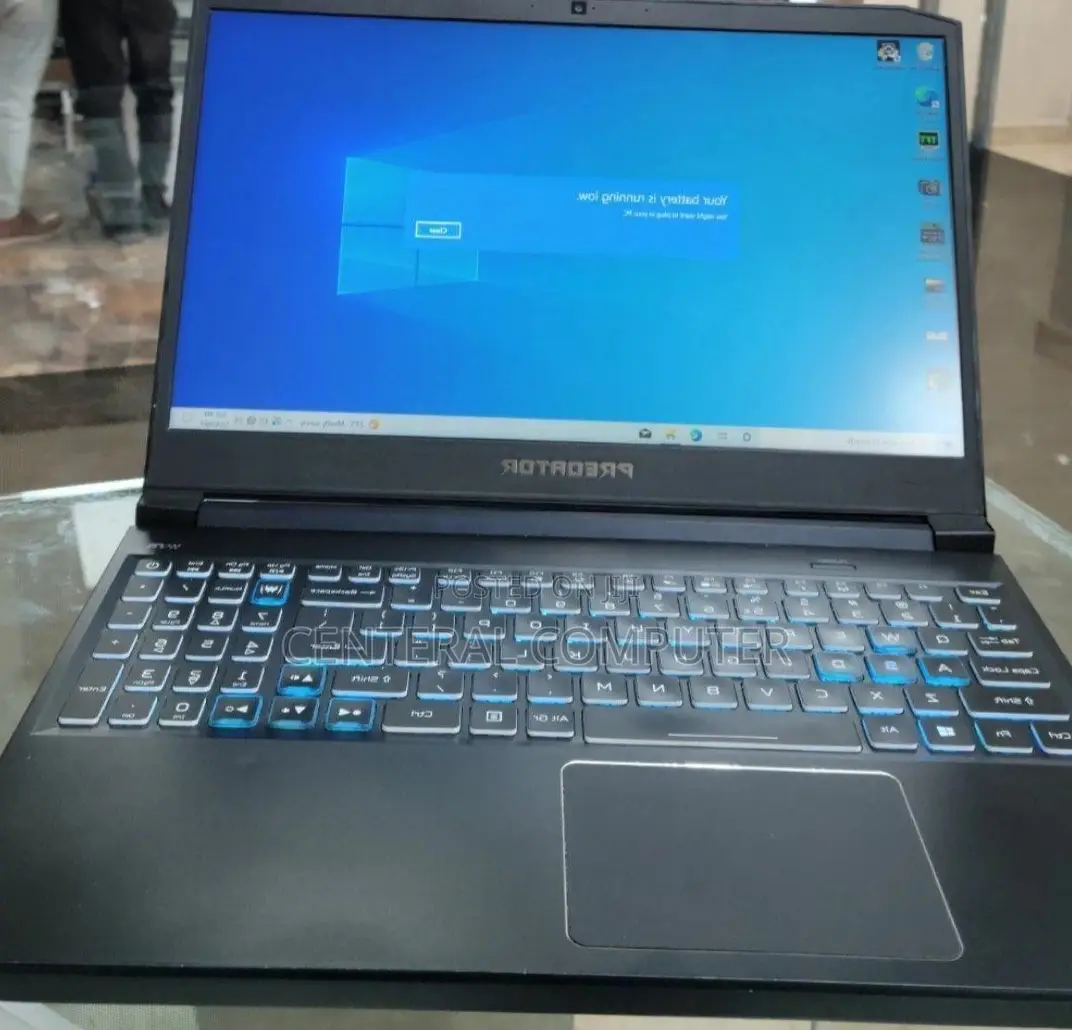 New Laptop Acer Predator Helios 300 16GB Intel Core I7 SSD 512GB