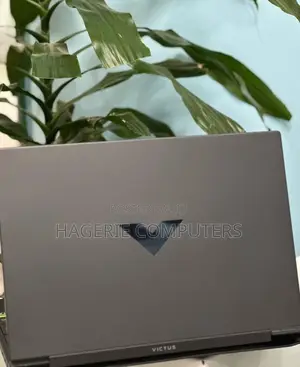 New Laptop HP Victus 16 16GB AMD Ryzen 5 SSD 512GB