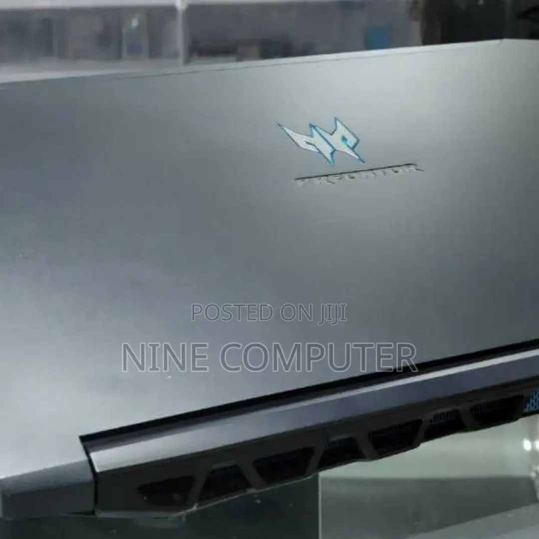 New Laptop Acer Predator Helios 300 16GB Intel Core I9 SSD 512GB