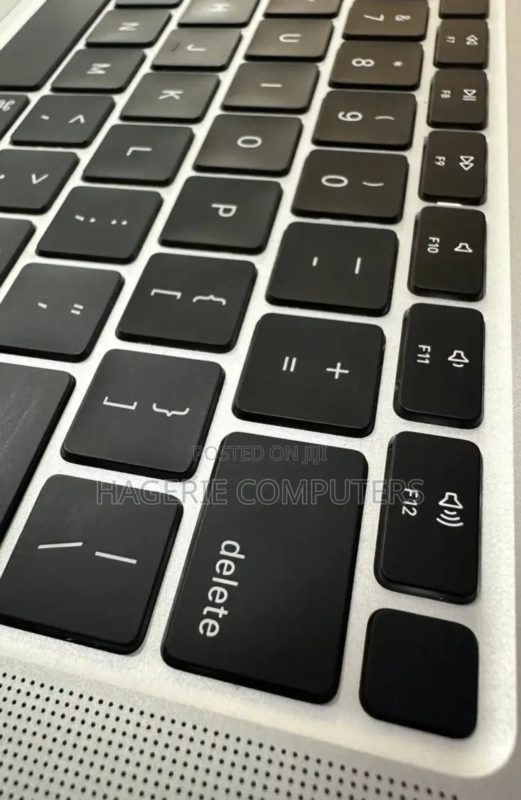 New Laptop Apple MacBook Air 8GB Apple M1 SSD 512GB