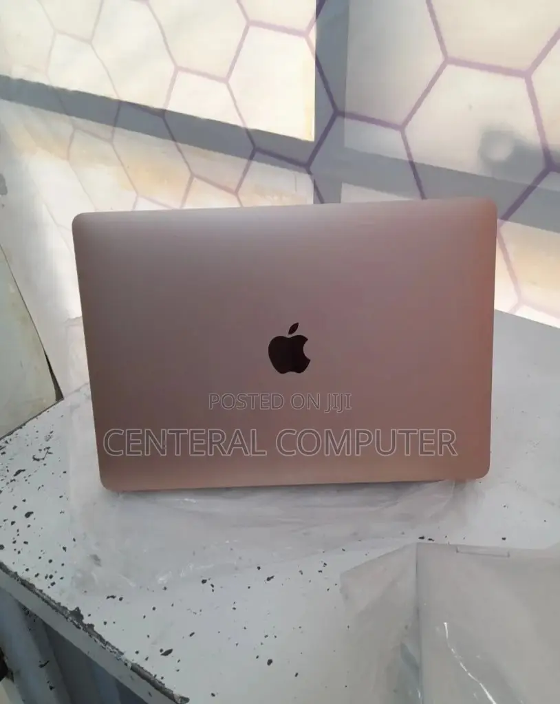 New Laptop Apple MacBook Air 2020 8GB Intel Core I3 SSD 256GB