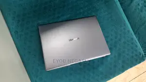 Photo - New Laptop Samsung Galaxy Book 2 16GB Intel Core I7 SSD 512GB