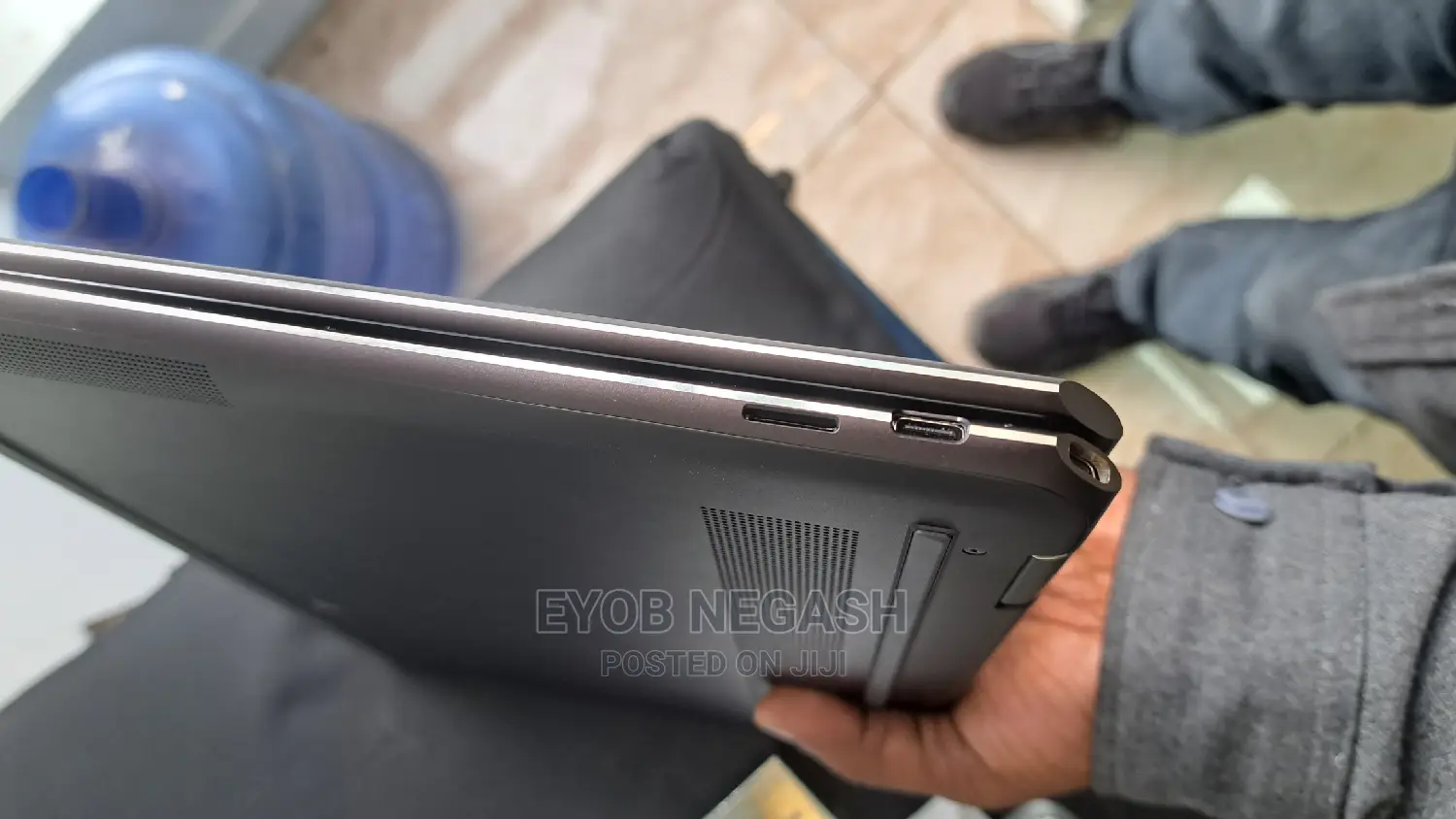 New Laptop HP Spectra 13 16GB Intel Core I7 SSD 1T