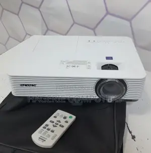 New Sony Projector (Dx221)