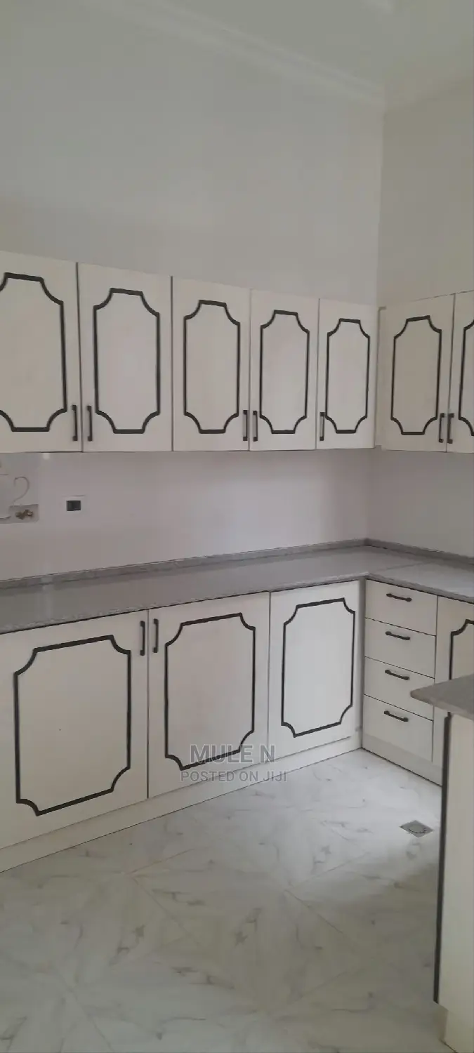 Furnished 6bdrm Villa in Figga, Bole for sale