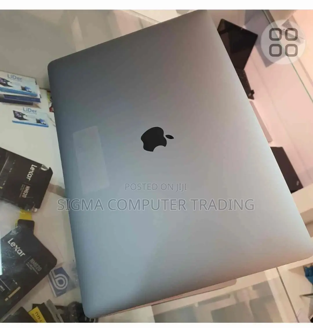 New Laptop Apple MacBook Pro 2017 16GB Intel Core I7 SSD 1T