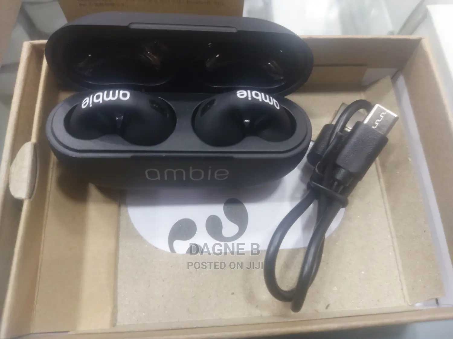 Ambie Wireless Earcuffs