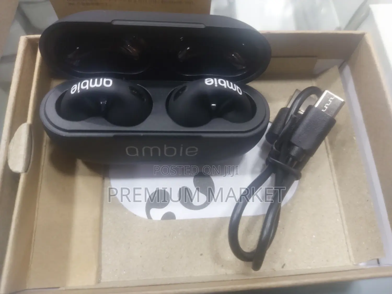 Ambie Wireless Earcuffs