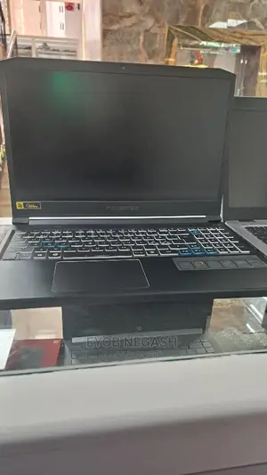 New Laptop Acer Predator Helios 300 16GB Intel Core I9 SSD 512GB