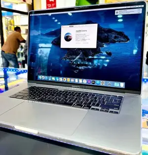 New Laptop Apple MacBook Pro 64GB Intel Core I9 SSD 2T