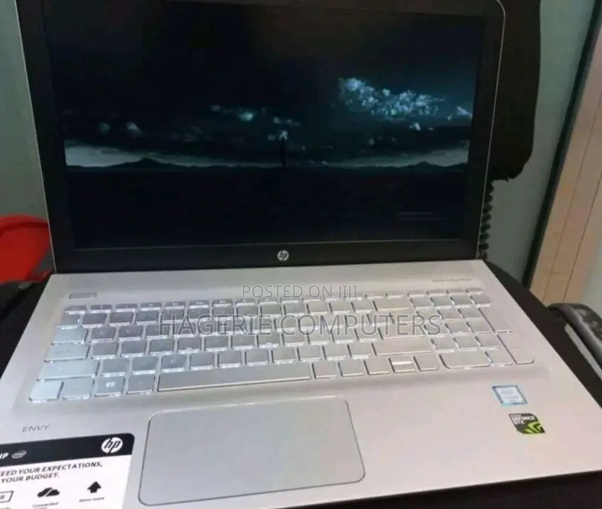 New Laptop HP Envy M6 8GB Intel Core I5 HDD+SSD 1.5T