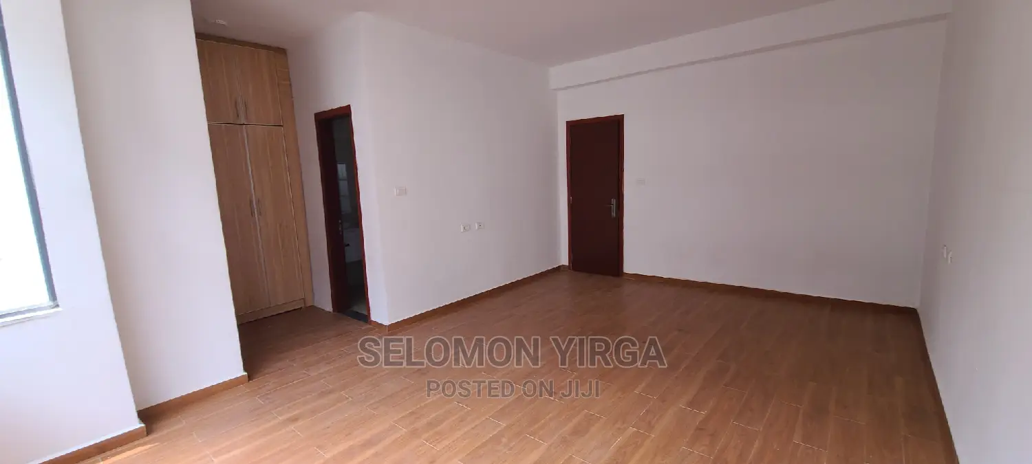3bdrm Apartment in አድስ አበባ, Bole for rent