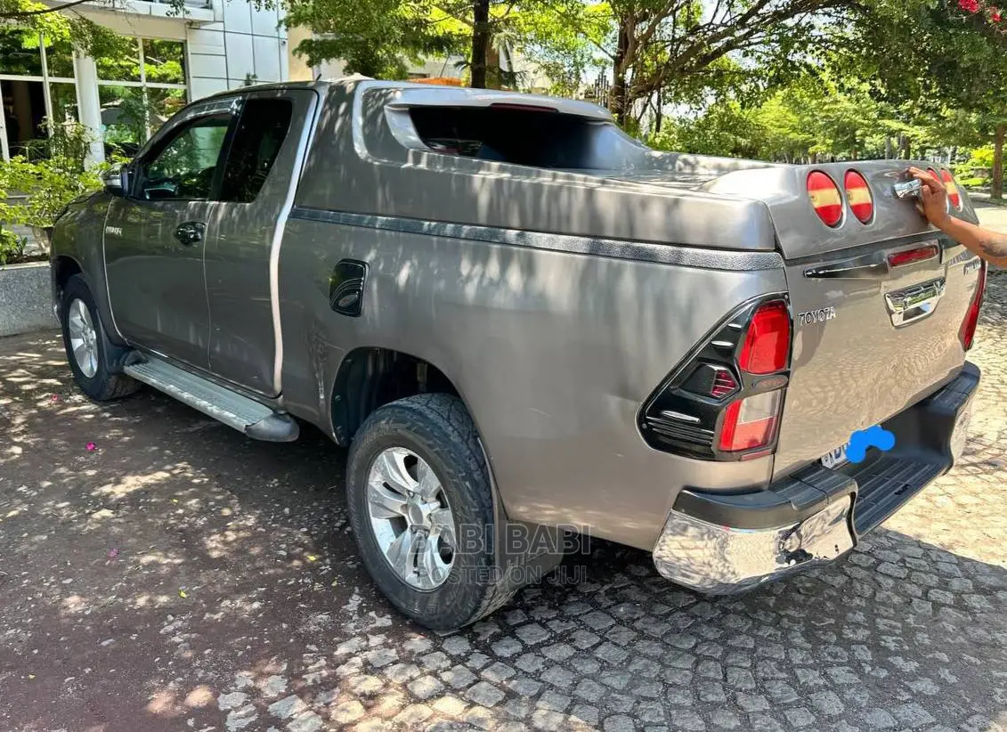 Toyota Hilux 2017