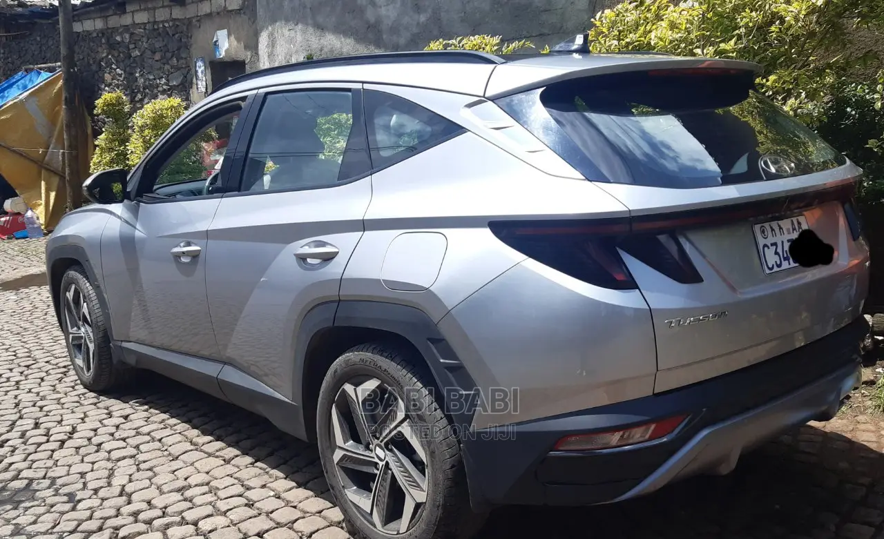 New Hyundai Tucson 2022 Silver