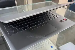 New Laptop HP Stream Notebook 16GB AMD Ryzen 5 SSD 512GB