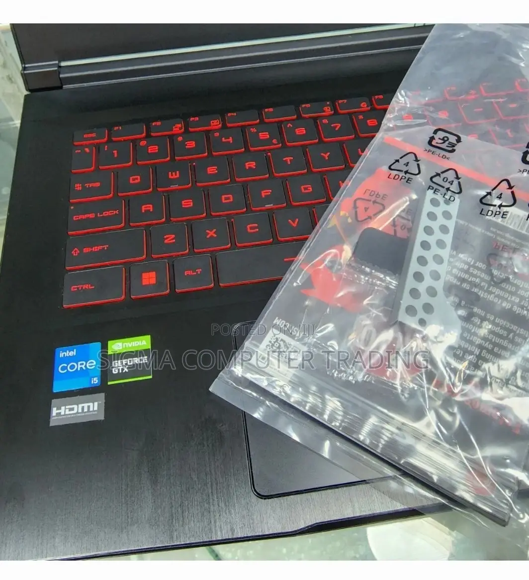 New Laptop MSI GF63 8GB Intel Core I5 SSD 256GB