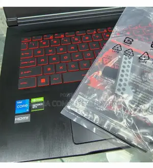 New Laptop MSI GF63 8GB Intel Core I5 SSD 256GB