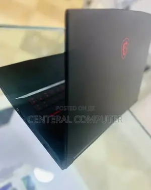 New Laptop MSI 16GB Intel Core I7 SSD 512GB
