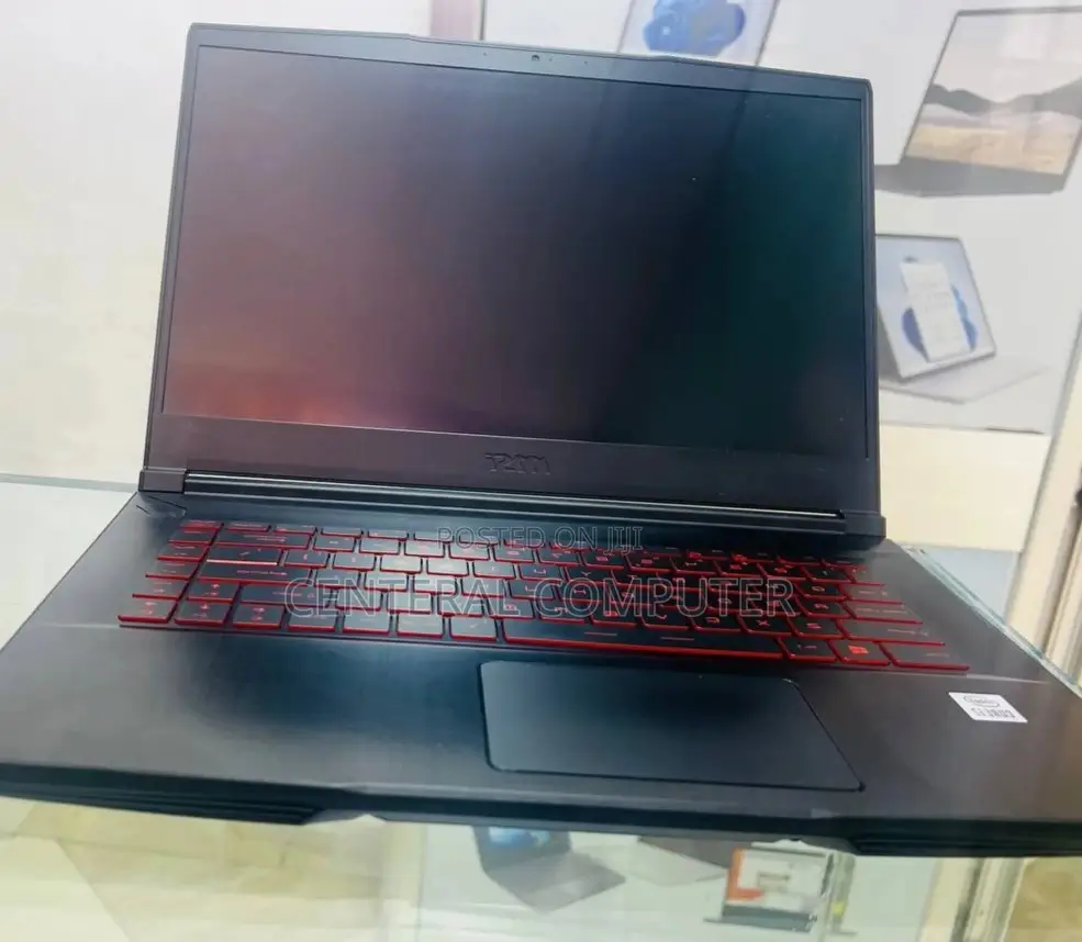 New Laptop MSI 16GB Intel Core I7 SSD 512GB