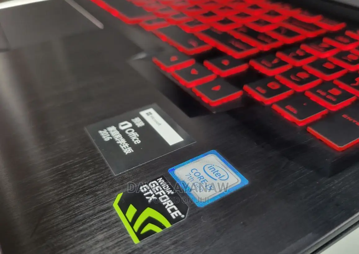 New Laptop HP Omen X 8GB Intel Core I5 SSD 256GB