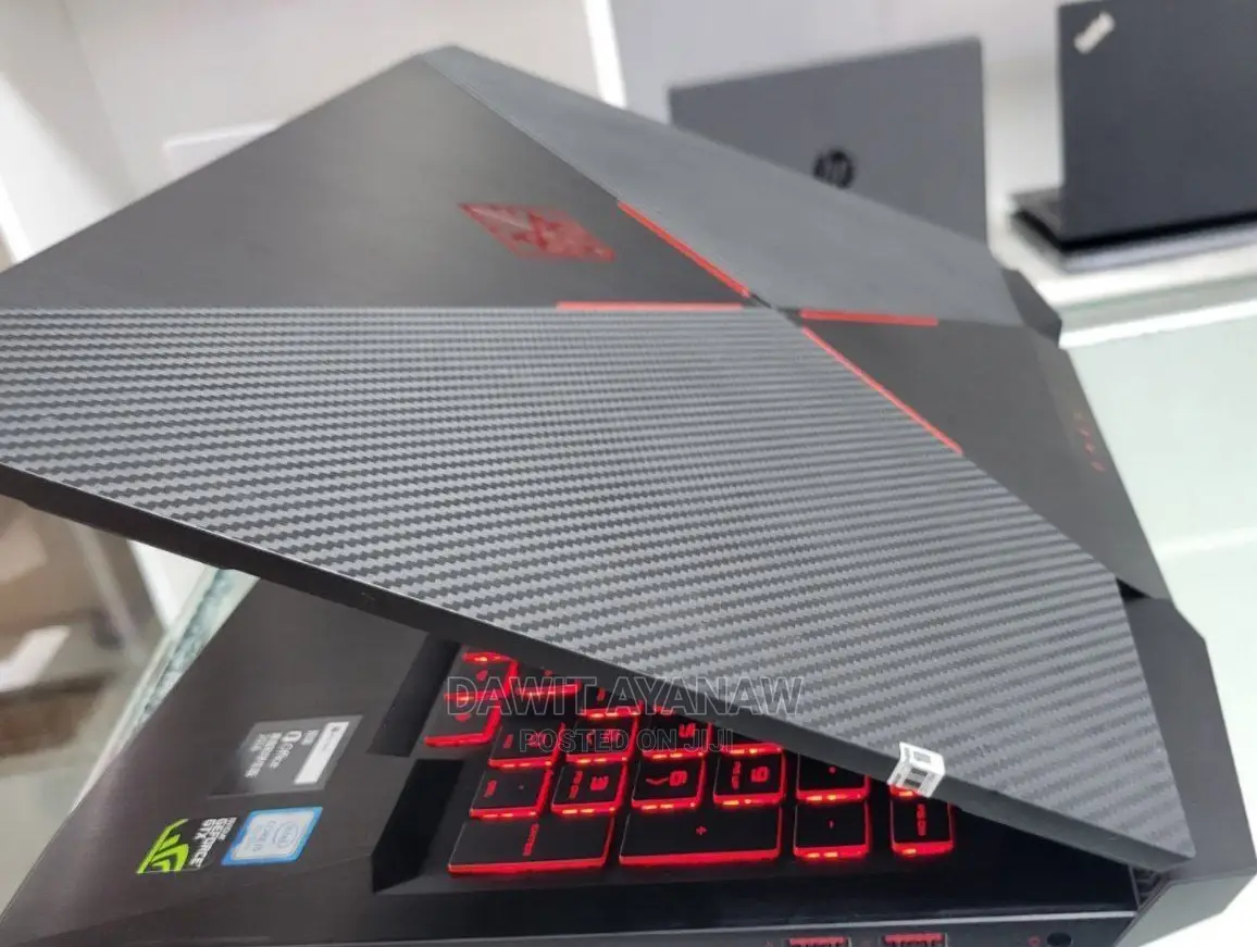 New Laptop HP Omen X 8GB Intel Core I5 SSD 256GB