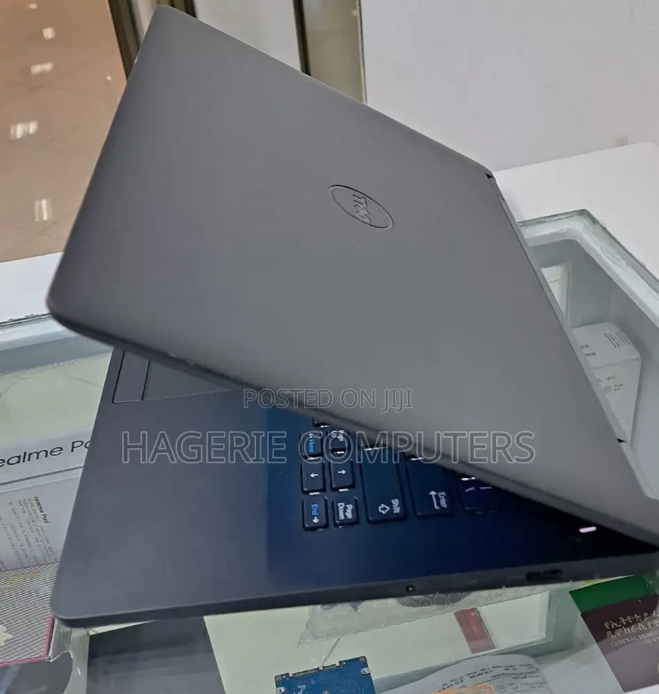 New Laptop Dell 8GB Intel Core I5 SSD 256GB