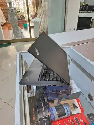 New Laptop Lenovo ThinkPad T470 8GB Intel Core I5 SSD 256GB