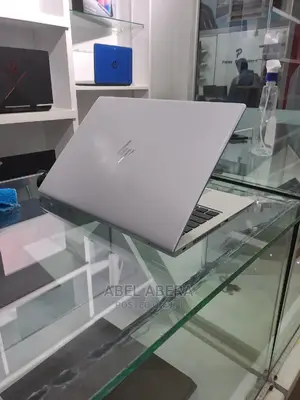 New Laptop HP EliteBook 840 G5 8GB Intel Core I5 SSD 512GB