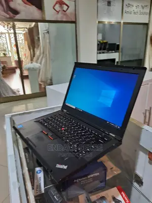 New Laptop Lenovo ThinkPad T430s 4GB Intel Core I5 HDD 320GB