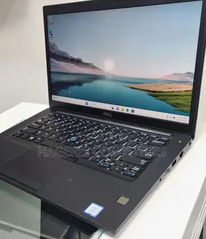 New Laptop Dell 8GB SSD 512GB