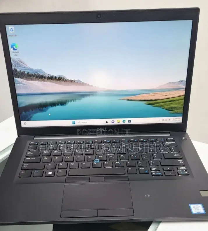 New Laptop Dell 8GB SSD 512GB