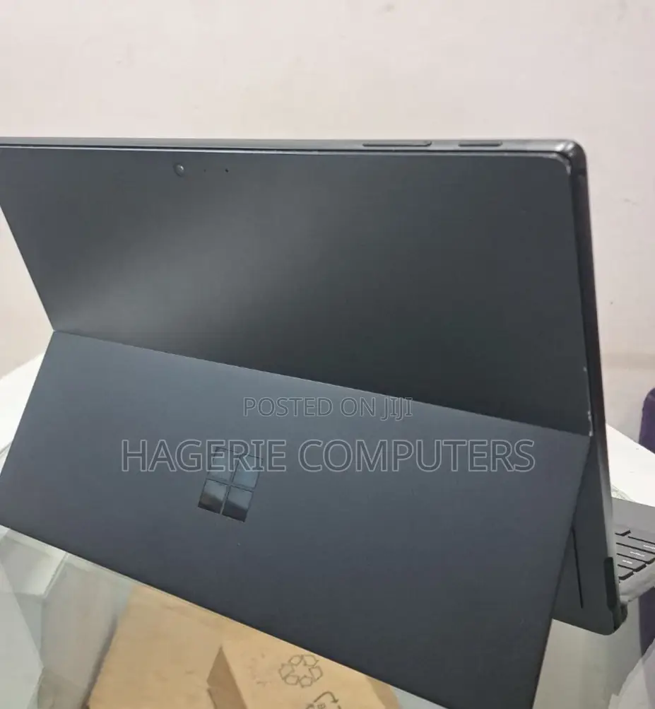 New Laptop Microsoft Surface Pro 6 8GB Intel Core I5 SSD 256GB