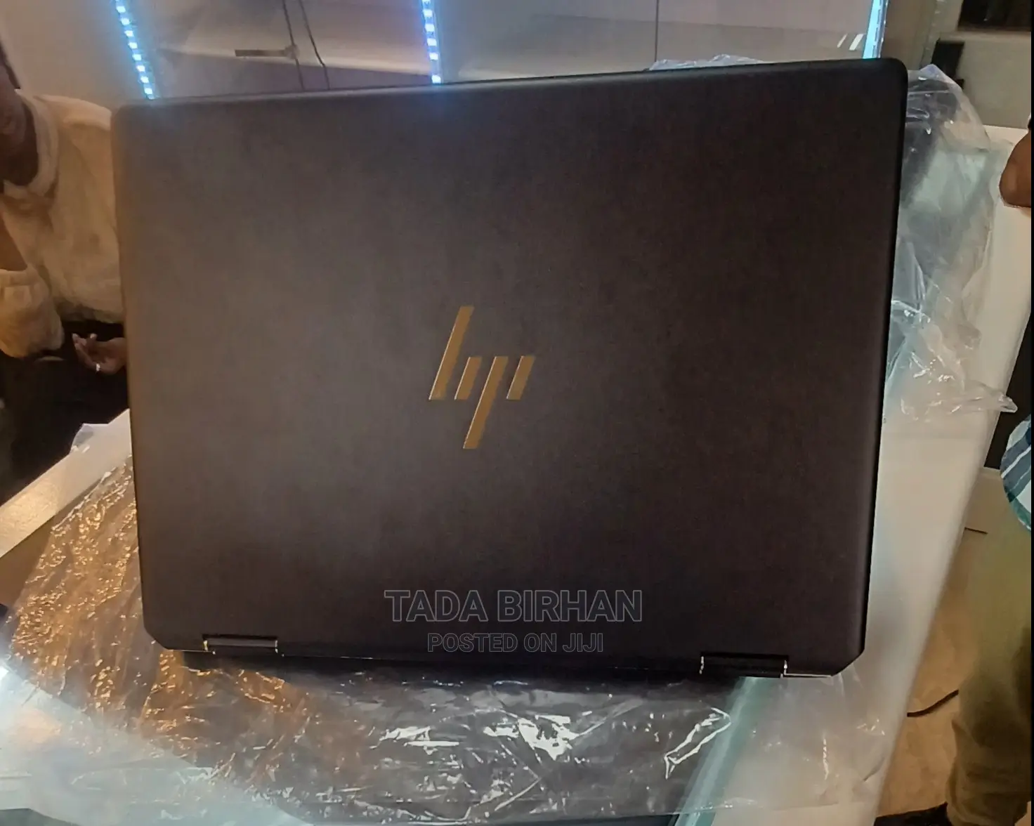 New Laptop HP Spectra 13 1GB Intel Core I7 SSD 1T