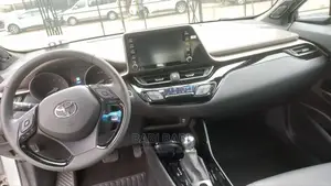 Toyota C-HR 2017 Gray