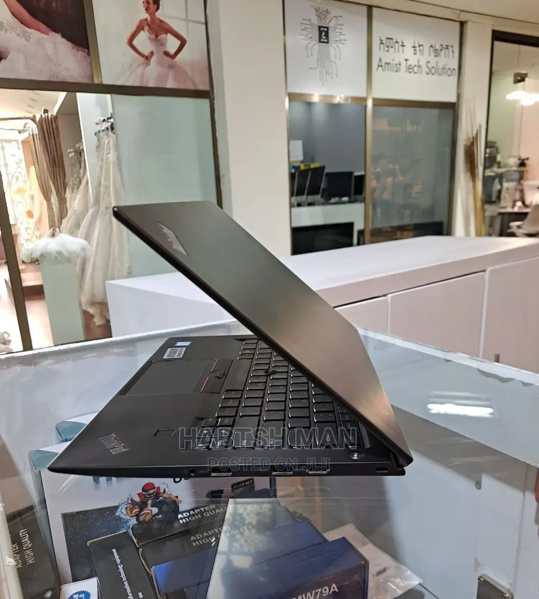 New Laptop Lenovo ThinkPad X1 Carbon 8GB Intel Core I5 SSD 512GB